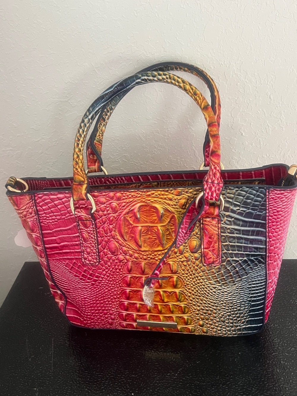 Croc-Embossed Gradient Tote Bag - Multicolor - Picture 1 of 7
